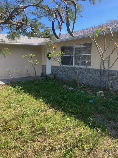 Boynton Beach, FL 33426,706 SW Third AVE