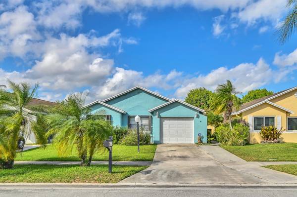 9075 Pine Springs DR, Boca Raton, FL 33428