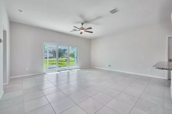 Port Saint Lucie, FL 34953,134 SW S Wakefield CIR