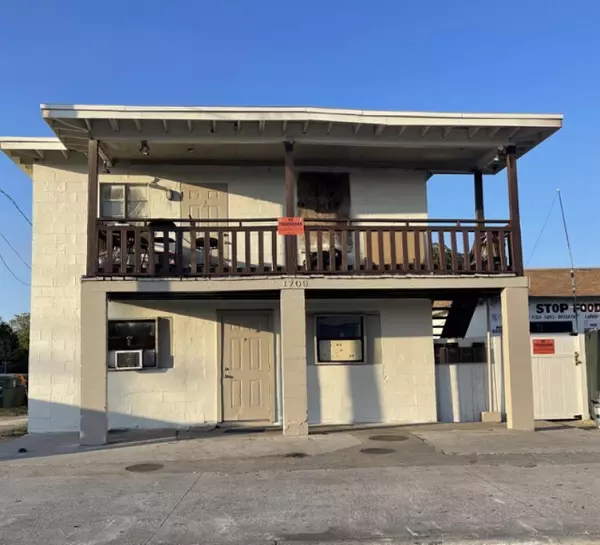 1706 Avenue D, Fort Pierce, FL 34950