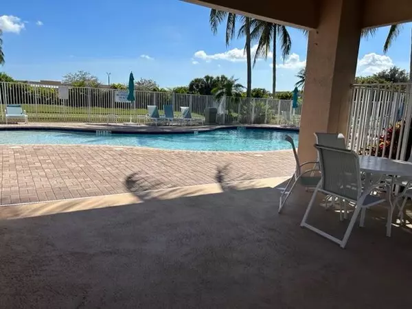 Delray Beach, FL 33484,147 Coconut Key LN