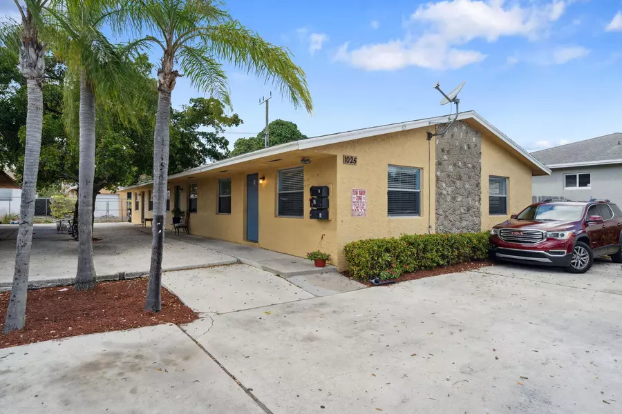 1025 S F ST 1-3, Lake Worth, FL 33460