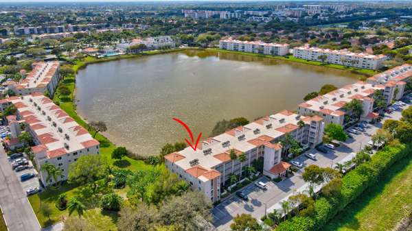 6080 Huntwick TER 302, Delray Beach, FL 33446