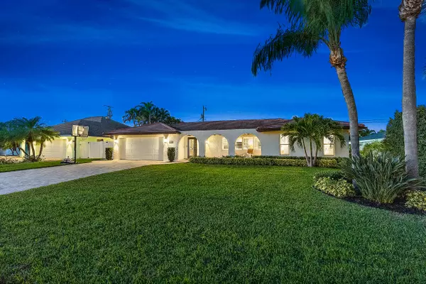 Jupiter, FL 33469,3377 Pebble PL