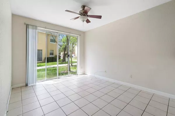 Royal Palm Beach, FL 33414,2313 Shoma LN