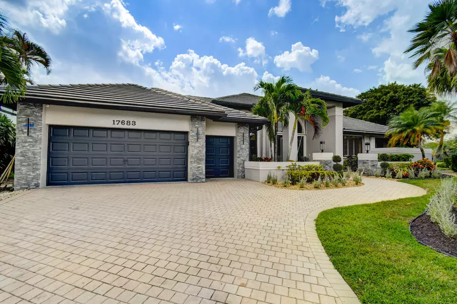 17683 Sealakes DR, Boca Raton, FL 33498