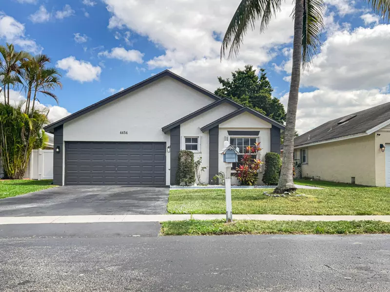 4454 NW 99th AVE, Sunrise, FL 33351