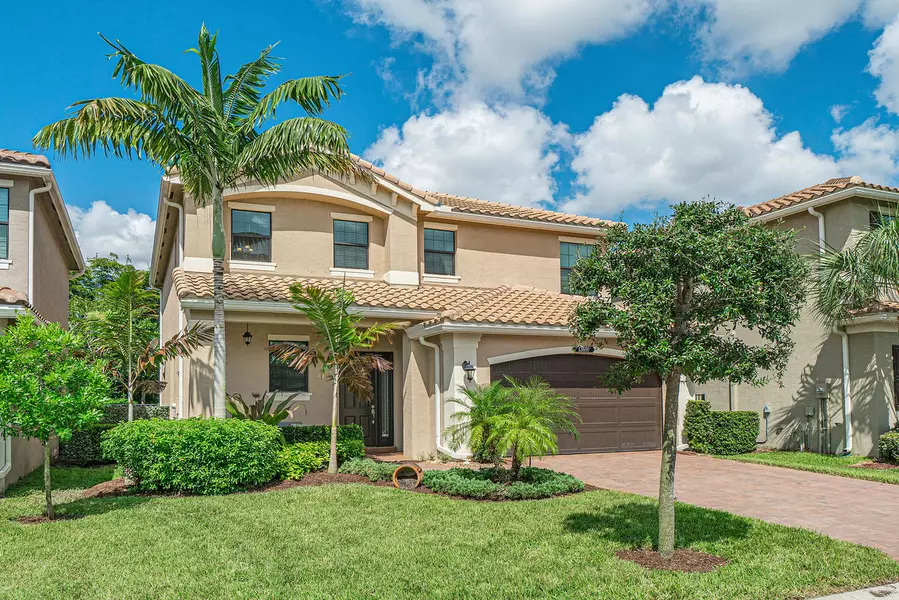 13691 Moss Agate AVE, Delray Beach, FL 33446