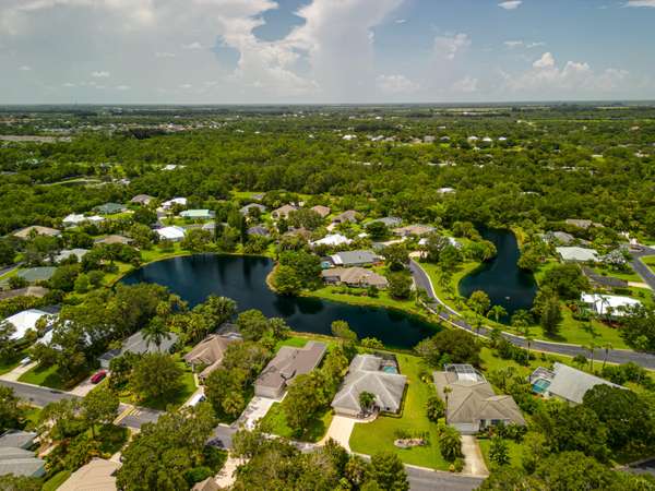 Vero Beach, FL 32966,3906 58th CIR