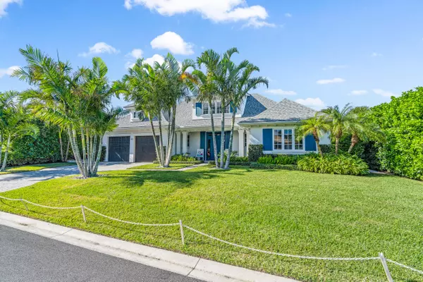 Jupiter Inlet Colony, FL 33469,155 Beacon LN