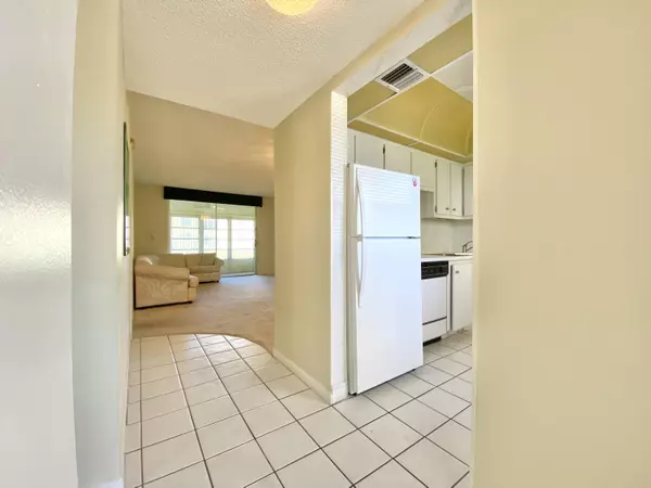 Tamarac, FL 33319,6070 NW 64th AVE 107