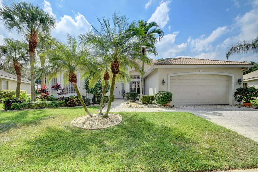 13557 Barcelona Lake CIR, Delray Beach, FL 33446