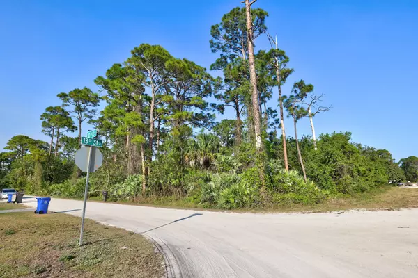 Vero Beach, FL 32962,1270 SW 10th CT