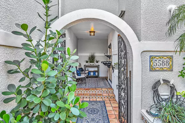 Ocean Ridge, FL 33435,5588 N Ocean BLVD 37 G