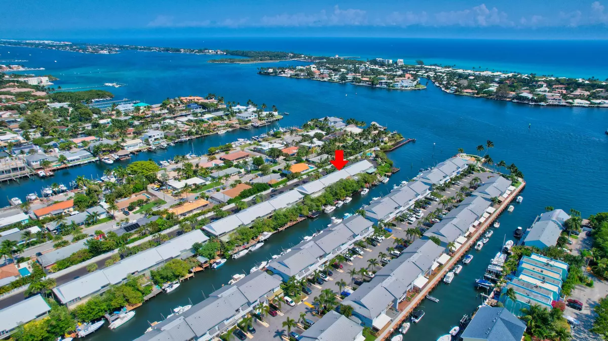 Boynton Beach, FL 33435,740 Mariners WAY