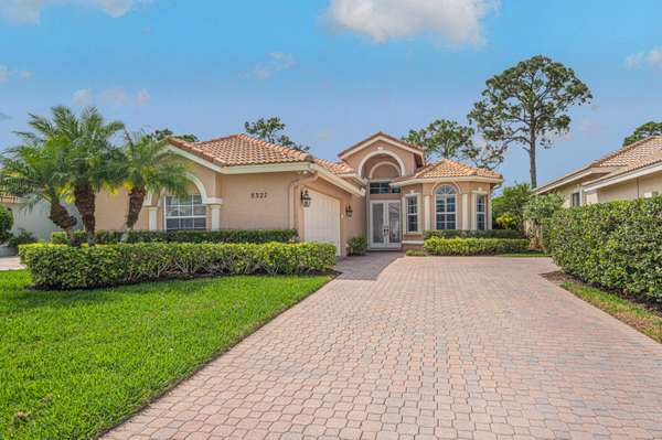 Port Saint Lucie, FL 34986,8327 Muirfield WAY