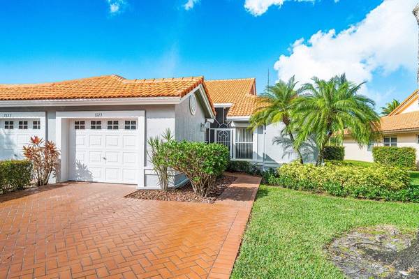 Boynton Beach, FL 33437,7123 Summer Tree DR B