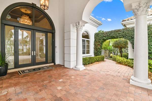 Boca Raton, FL 33496,6494 Enclave WAY