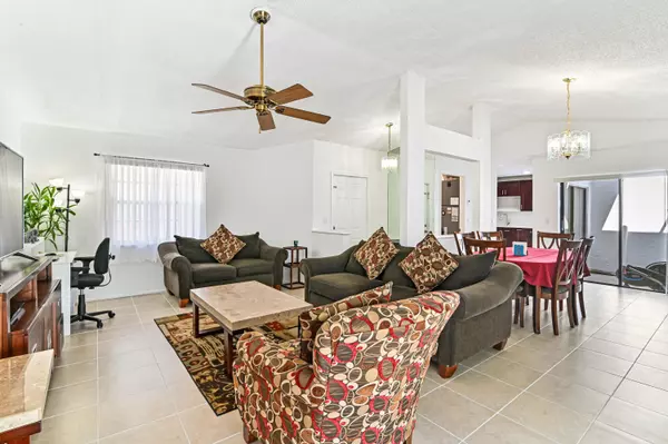 Boca Raton, FL 33428,9168 SW 20th ST C