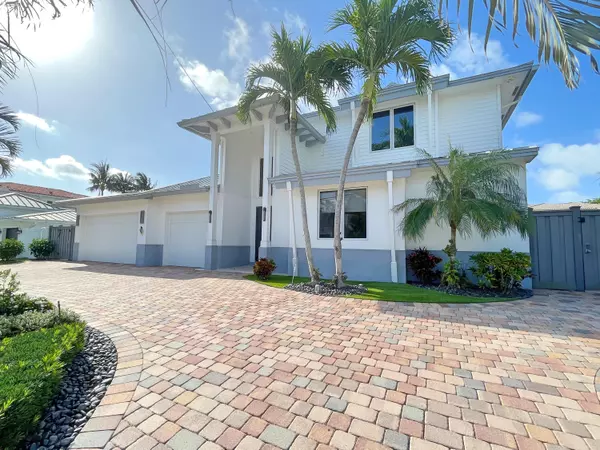 Boca Raton, FL 33487,760 NE 72nd ST