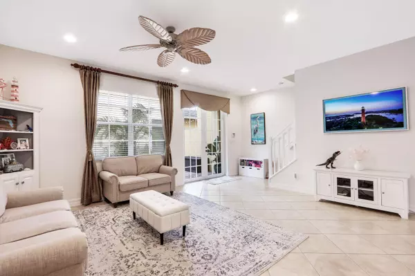 102 Tallow TRL Jupiter, FL 33458