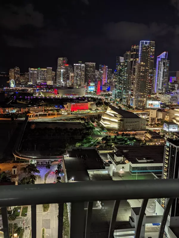 Miami, FL 33132,1750 N Bayshore DR 4108