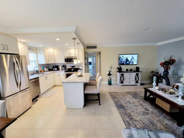 280 Monaco F, Delray Beach, FL 33446