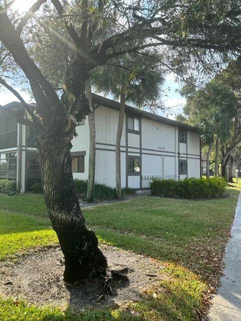 9411 W Mcnab RD 203, Tamarac, FL 33321