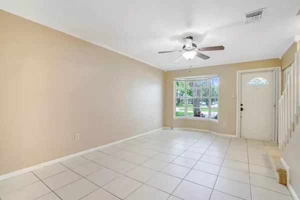 Jupiter, FL 33458,103 Old English CT