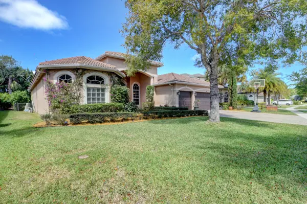 Lake Worth, FL 33467,6057 Walnut Hill DR