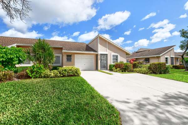 Boca Raton, FL 33496,8165 Springtree RD