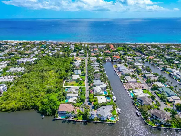 1105 Harbor DR, Delray Beach, FL 33483