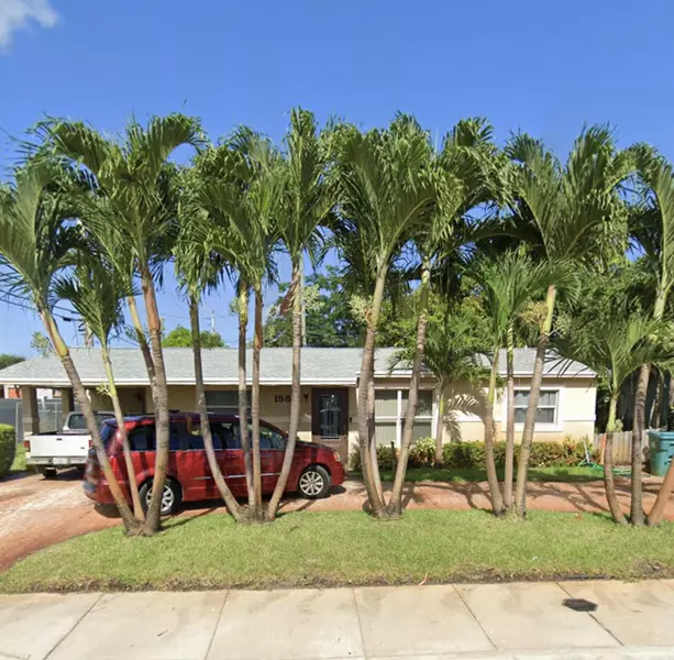 1880 NW 35 AVE, Lauderhill, FL 33311