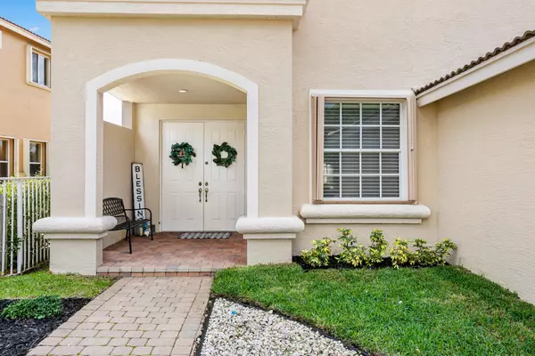 Lake Worth, FL 33467,8132 Viale Matera