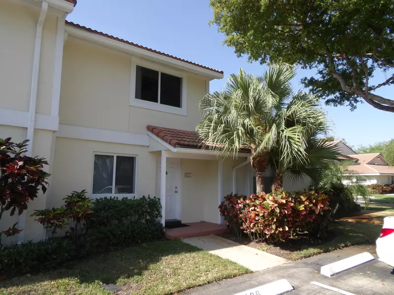 6271 Walk CIR, Boca Raton, FL 33433