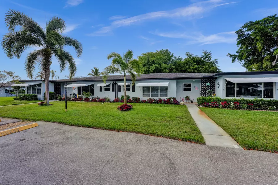 612 N High Point BLVD A, Delray Beach, FL 33445