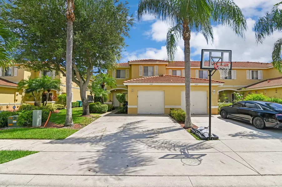 1521 Arezzo CIR, Boynton Beach, FL 33436