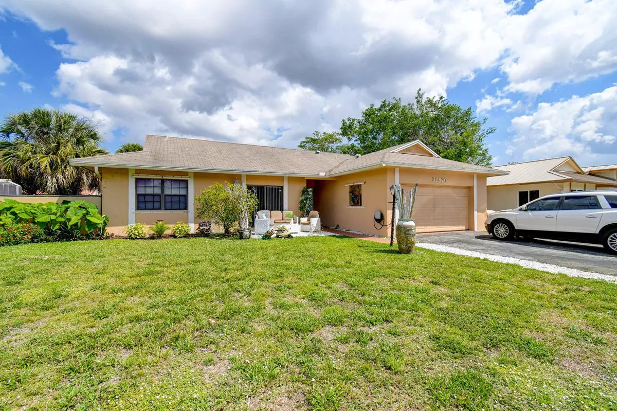 Boca Raton, FL 33434,20570 Carousel Cir W