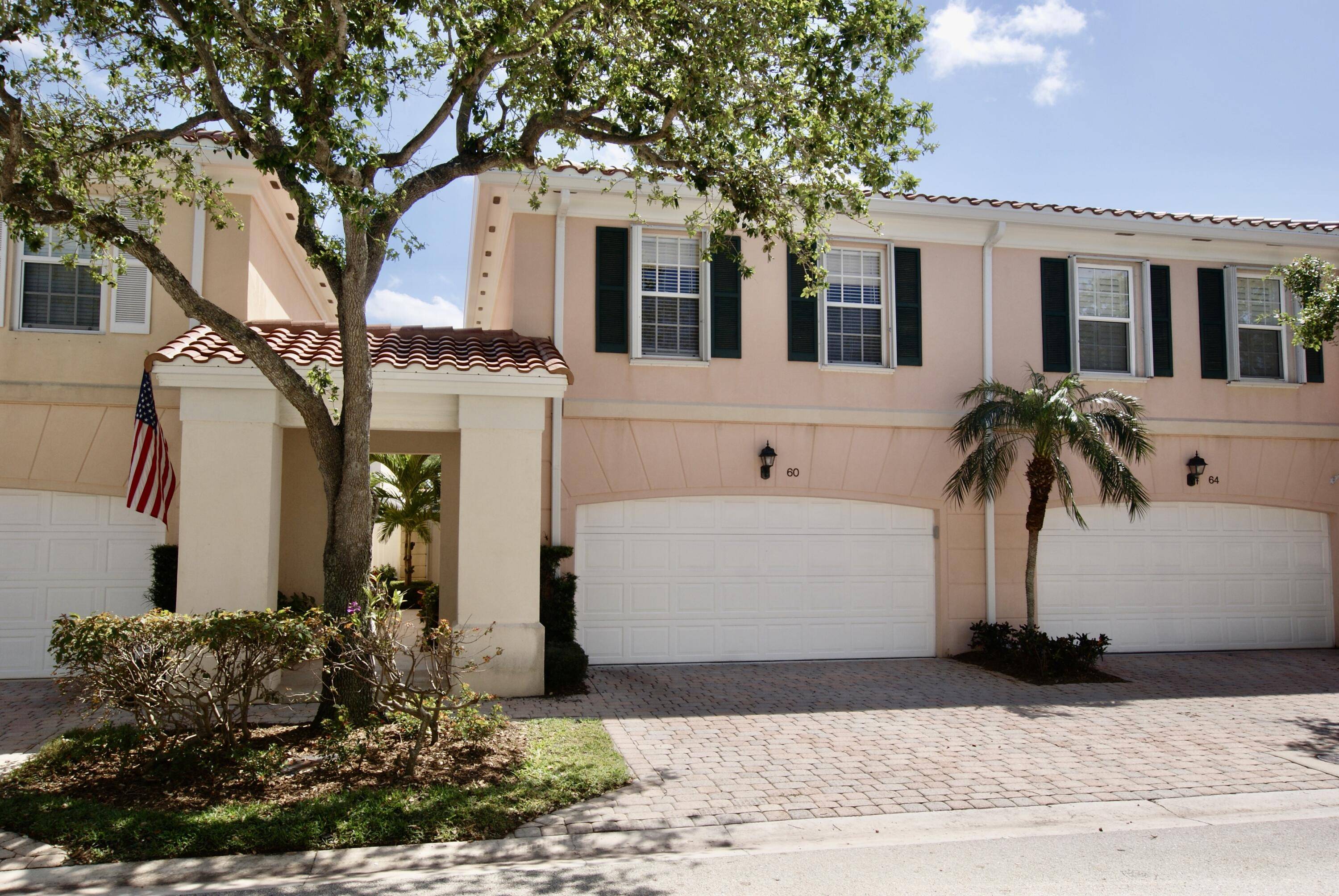 60 Laurel Oaks CIR, Tequesta, FL 33469