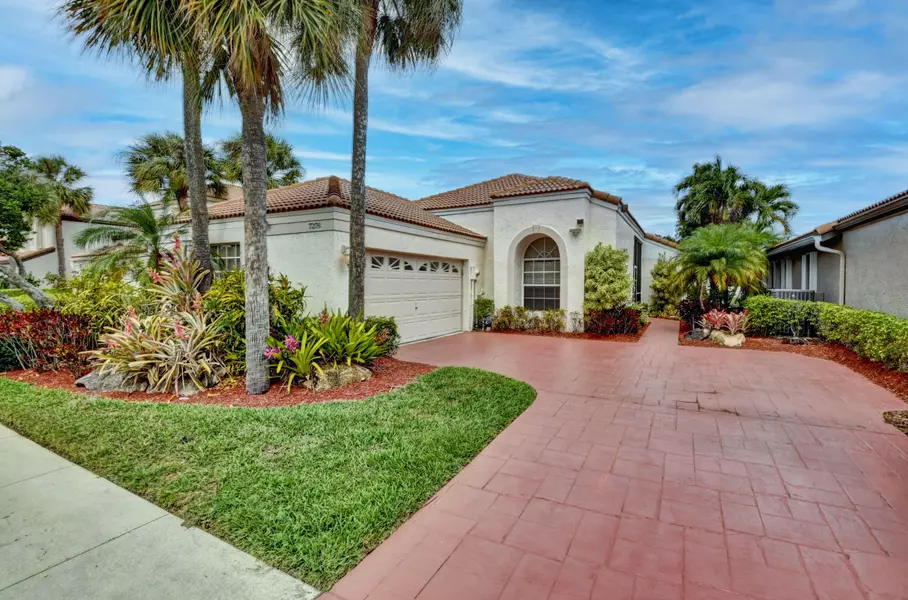 7276 Via Palomar, Boca Raton, FL 33433