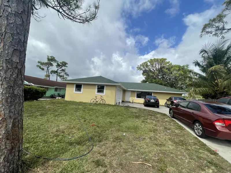 4397 Steven RD, Lake Worth, FL 33461