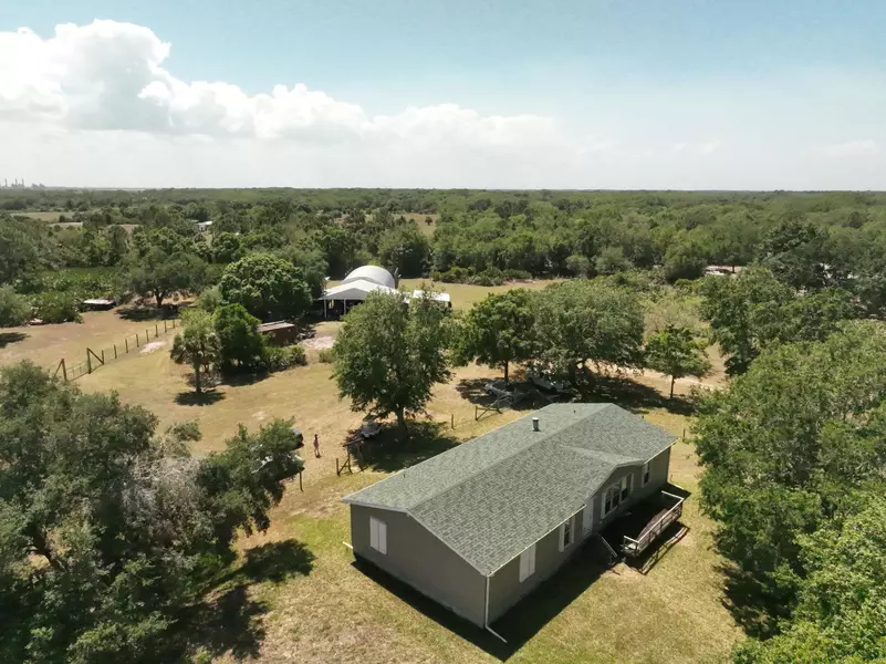 24770 SW 95th ST, Indiantown, FL 34956