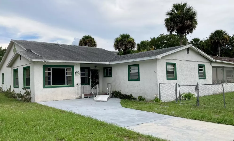 505 Warren ST, Titusville, FL 32780