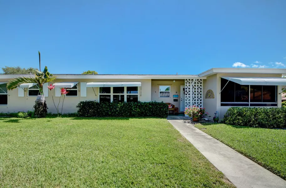 270 High Point CT C, Boynton Beach, FL 33435