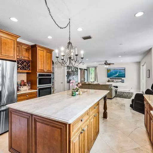 Wellington, FL 33414,714 Cypress Green CIR