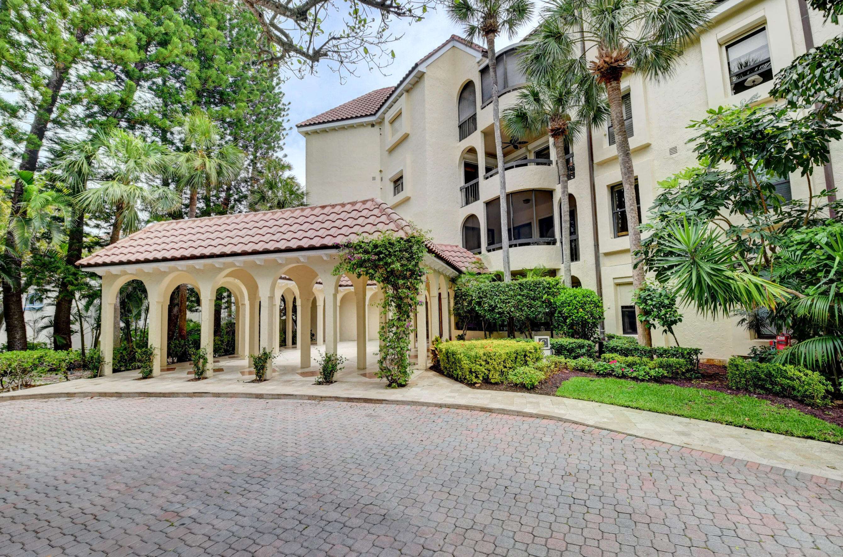 1171 N Ocean BLVD 1-C, Gulf Stream, FL 33483