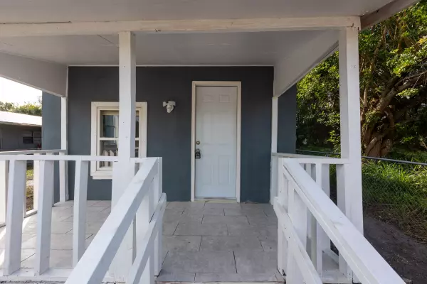 Fort Pierce, FL 34950,1225 Mccray CT