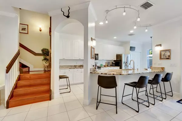 Hypoluxo, FL 33462,169 Las Brisas CIR