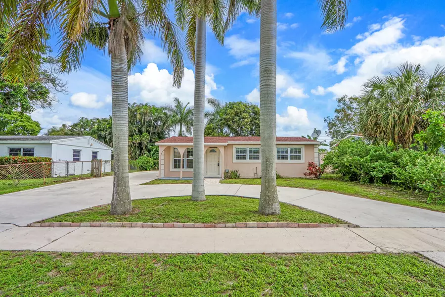 3663 Everglades RD, Palm Beach Gardens, FL 33410