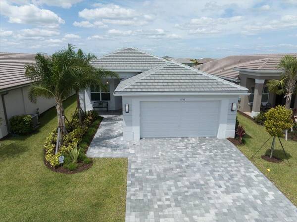 11728 SW Moon River WAY, Port Saint Lucie, FL 34987